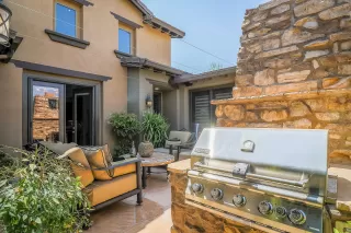 Photo #5: 6128634 Listing