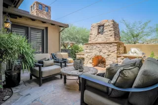 Photo #6: 6128634 Listing