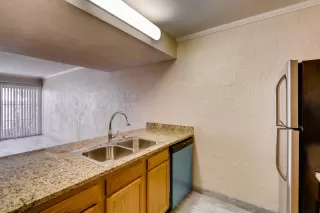 Photo #1: 6128729 Listing