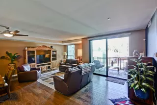 Photo #5: 6129022 Listing