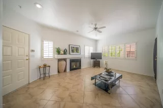 Photo #6: 6129240 Listing 