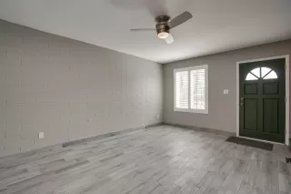 Photo #4: 6129440 Listing