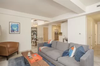 Photo #2: 6129530 Listing