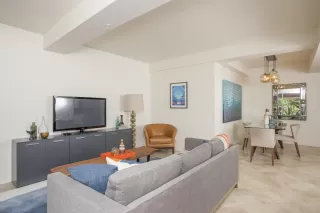 Photo #3: 6129530 Listing