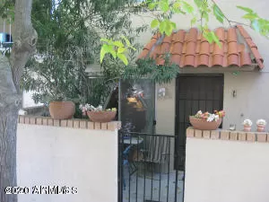 MLS: 6129584 Condo For Sale