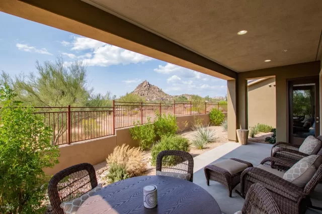 MLS: 6129622 Condo For Sale