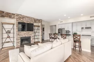 Photo #3: 6129622 Listing 