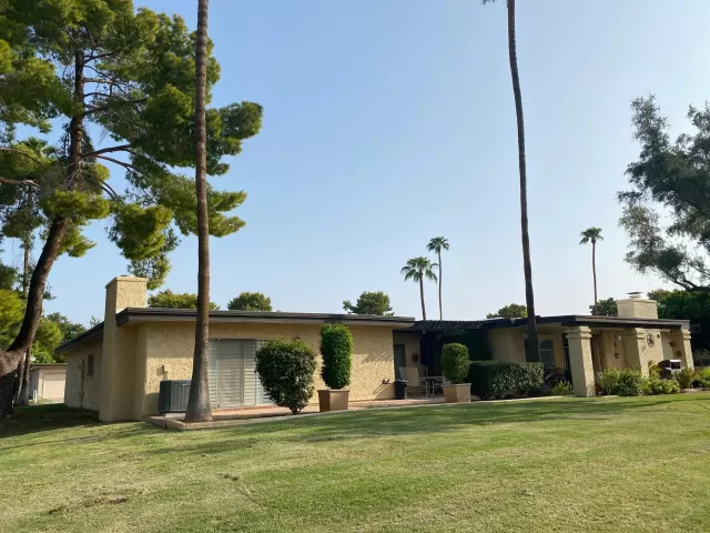 MLS: 6130001 Condo For Sale