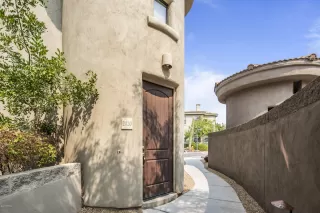 Photo #1: 6130143 Listing