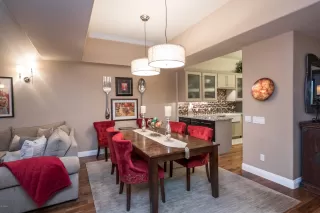 Photo #6: 6130232 Listing