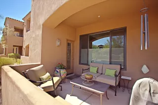 Photo #6: 6130248 Listing