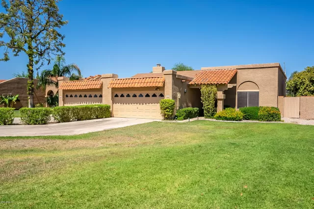 MLS: 6130374 Condo For Sale