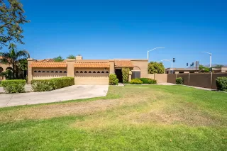 Photo #2: 6130374 Listing 