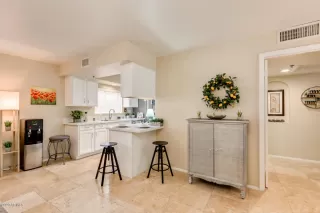 Photo #3: 6130493 Listing