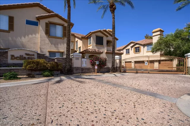 MLS: 6130529 Condo For Sale