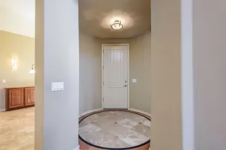 Photo #6: 6130530 Listing 