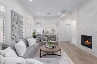 Photo #5: 6130793 Listing