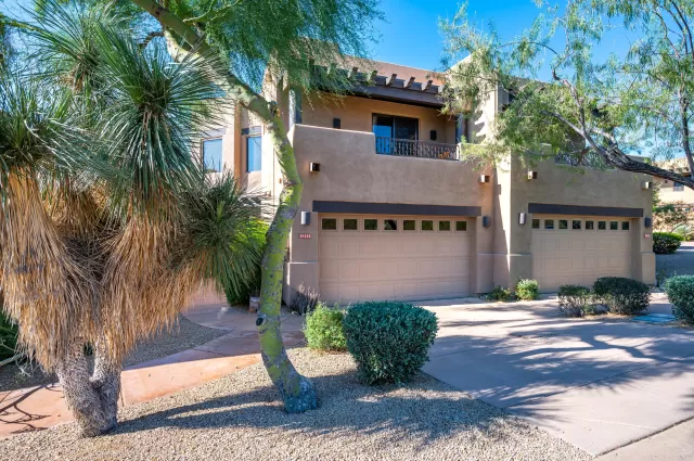 MLS: 6130937 Condo For Sale