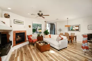 Photo #1: 6130937 Listing