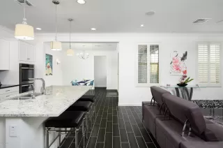 Photo #5: 6131154 Listing