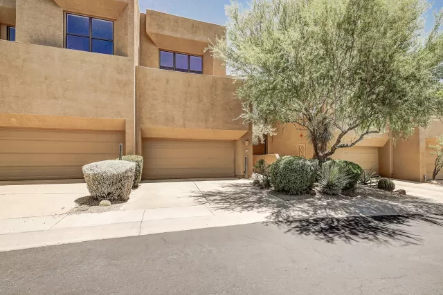 MLS: 6131342 Condo For Sale