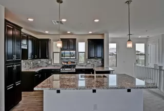 Photo #4: 6131359 Listing 