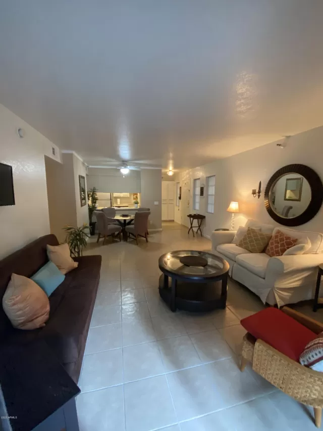 MLS: 6131518 Condo For Sale