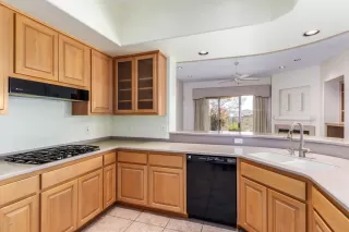 Photo #4: 6131633 Listing 