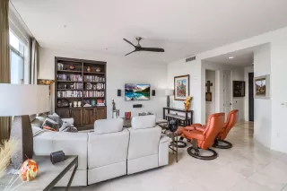 Photo #5: 6131893 Listing