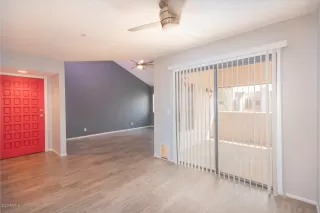 Photo #2: 6131946 Listing