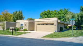 Photo #2: 6132044 Listing