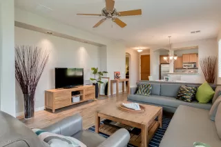 Photo #3: 6132196 Listing