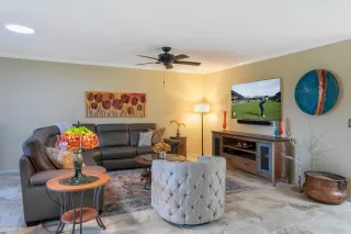 Photo #6: 6132475 Listing 