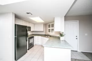 Photo #4: 6132708 Listing