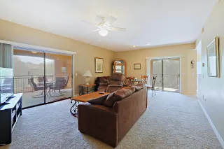 Photo #5: 6132720 Listing 