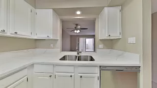 Photo #6: 6133088 Listing 