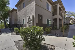 Photo #1: 6133138 Listing