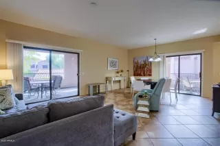 Photo #3: 6133236 Listing 