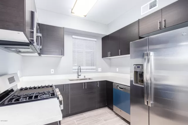 MLS: 6133380 Condo For Sale