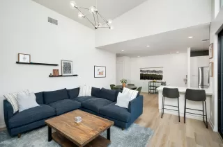 Photo #4: 6133385 Listing 