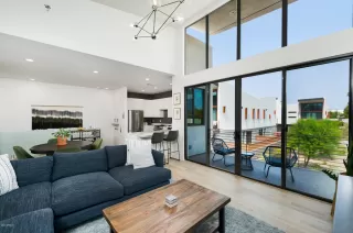 Photo #5: 6133385 Listing 