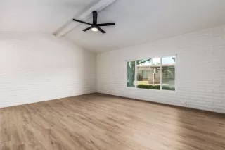 Photo #3: 6133392 Listing 