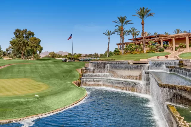 MLS: 6133435 Condo For Sale