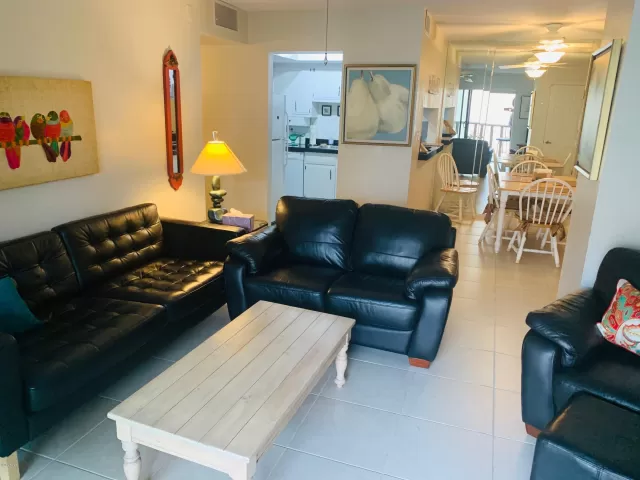 MLS: 6133459 Condo For Sale
