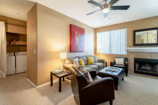 Photo #4: 6133587 Listing