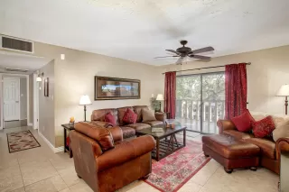 Photo #2: 6133731 Listing