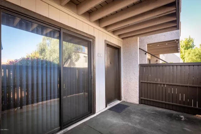 MLS: 6133841 Condo For Sale