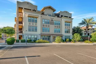 Photo #1: 6133989 Listing 