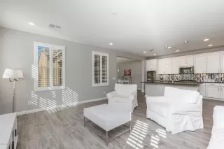 Photo #3: 6134351 Listing