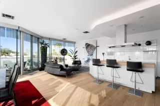 Photo #3: 6134379 Listing